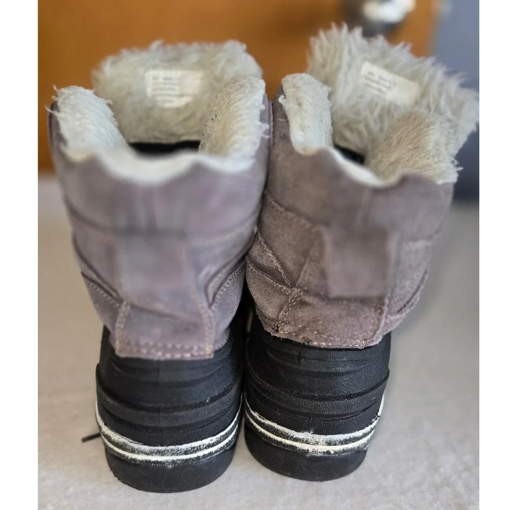 Tamarack Women size 9 Grey Black Thinsulate 200g Insulated Winter Snow  boots